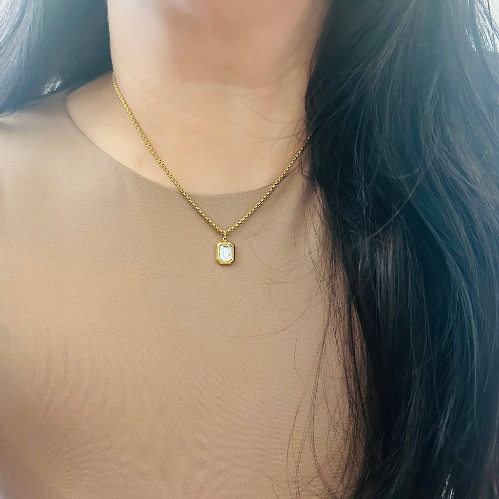 Radiant Crystal Bling Pendant - 18K Gold Plated