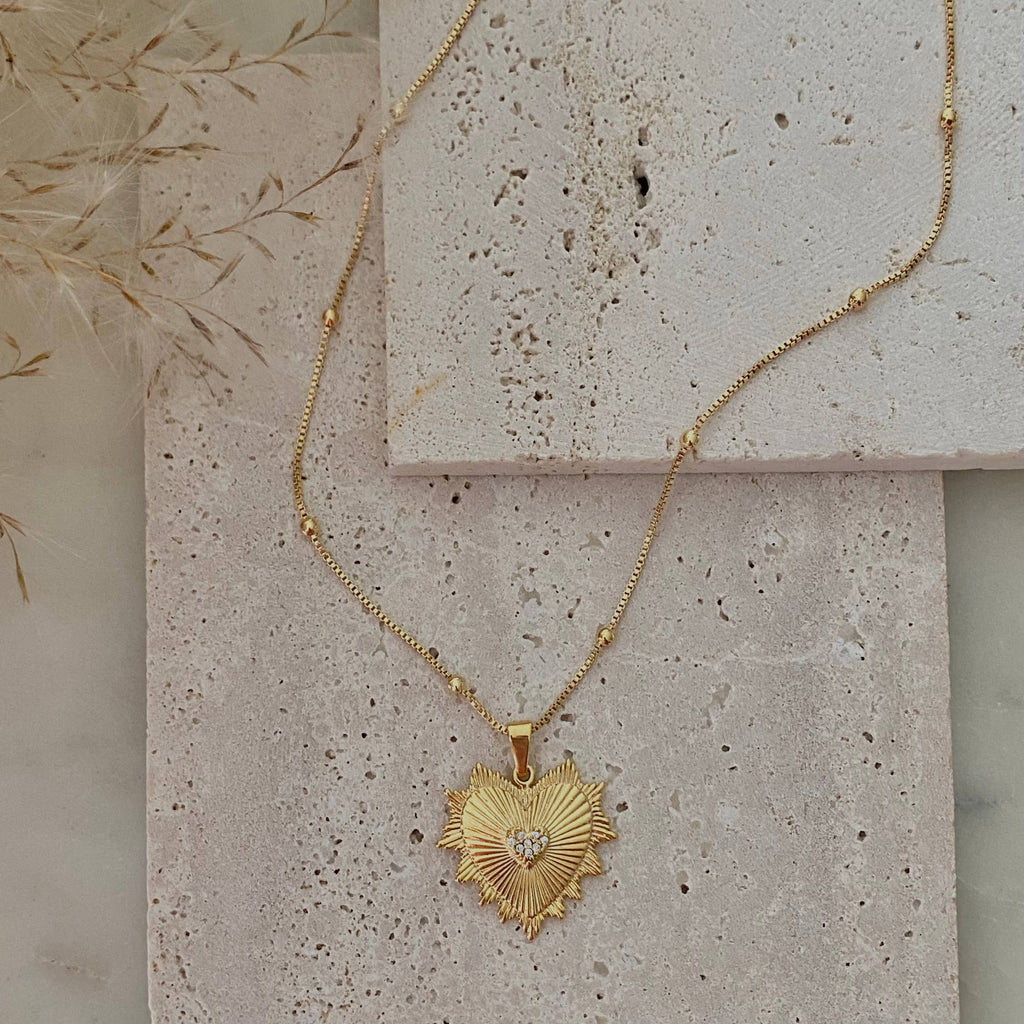 Amor Heart Pendant - 18k Gold Filled