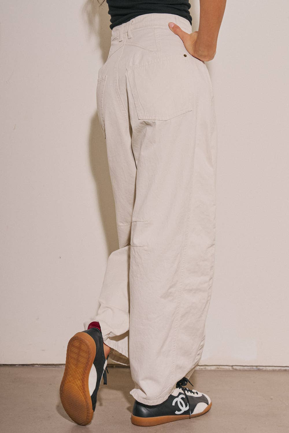 Alma Cotton Barrel Pants
