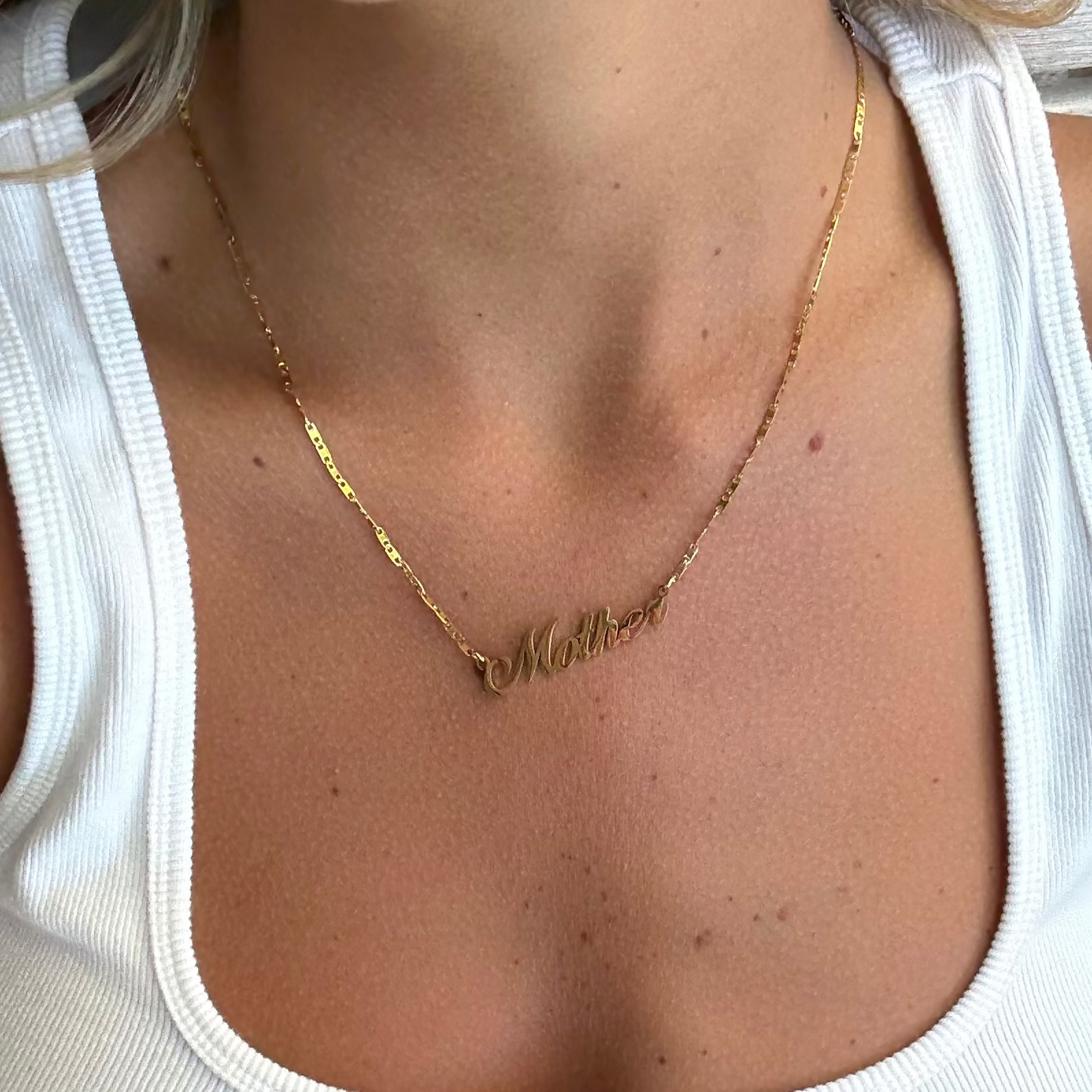 Mother Necklace - 18k Gold Plated
